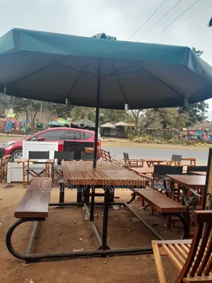 Outdoor Hotel Bench Set