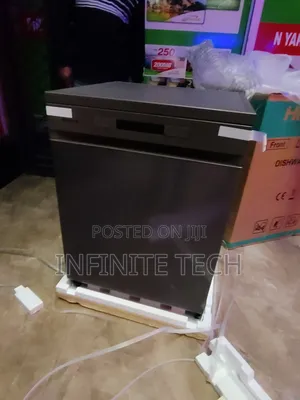 Hisense 13 Place HS622E90G Dish Washer