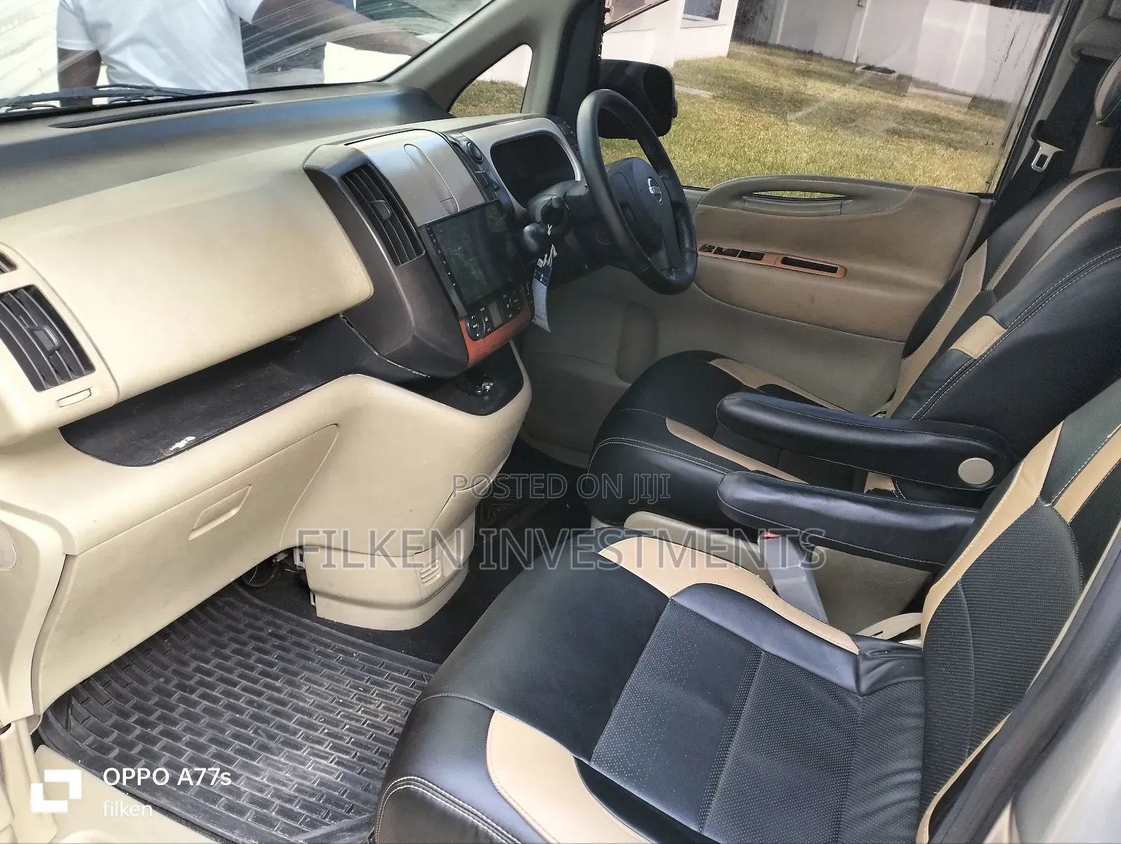 Nissan Serena 2000 Silver