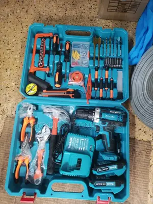 Powerful Makita Cordless Drill Set 36v 2 Battery