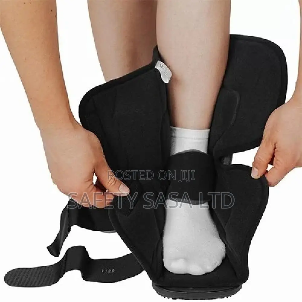 Short Air Walker Boot