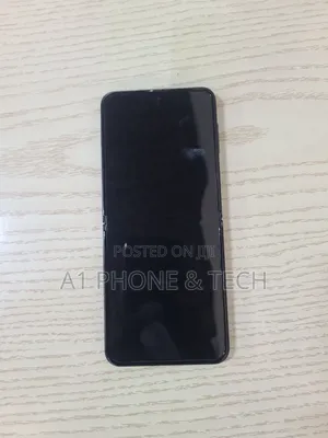 Samsung Galaxy Z Flip4 256 GB Black