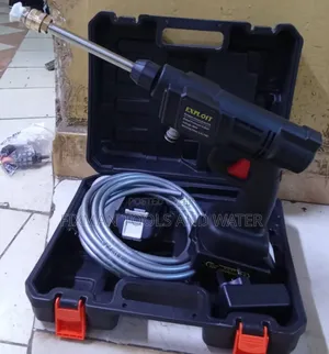 New Rechargeable Car Wash Machine 2 Batteries
