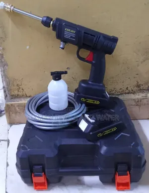 Makita Cordless High Pressure Washer Car Wash Machine 2 Battery 88v