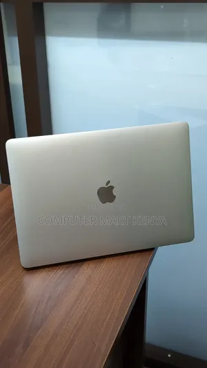 Laptop Apple MacBook Air 2020 8GB Intel Core I5 SSD 256GB
