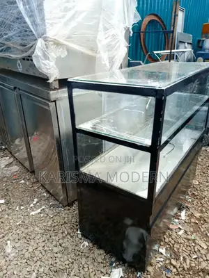 Optimal Glass Two Shelves Cake Display