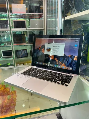 Laptop Apple MacBook Pro 2015 16GB Intel Core I7 SSD 256GB