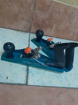 Total Hand Planer