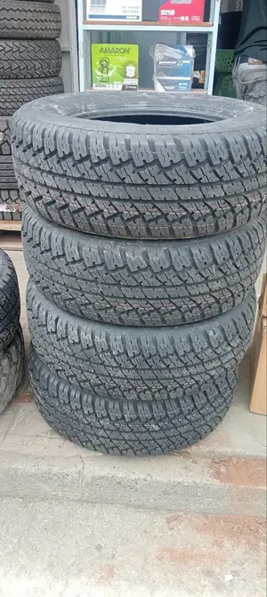 265/60 R18 Maxtrek Tyres