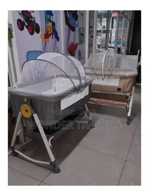 Trendy Foldable Rocking Baby Bassinet, Crib, Cot With Wheels