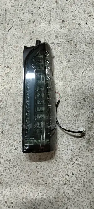 Tail Lamp Hiace 7L Tail Light After Market - Black/Smoked