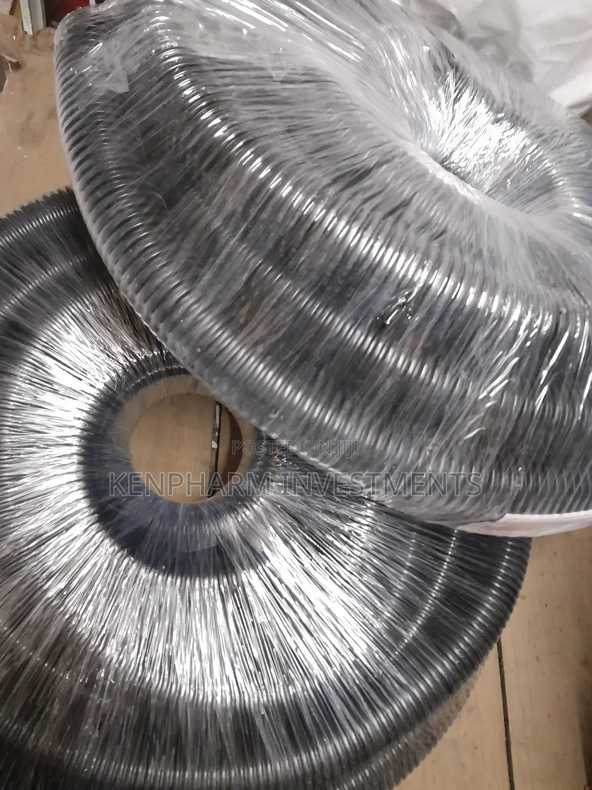 32mm Flexible Conduit Black