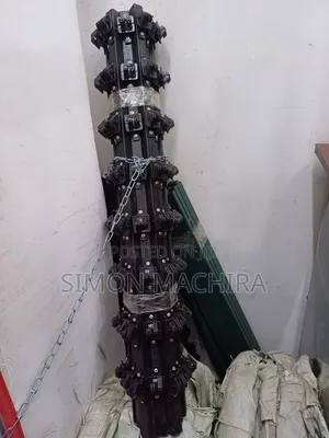 W Posts 8 Strands Electric Fence