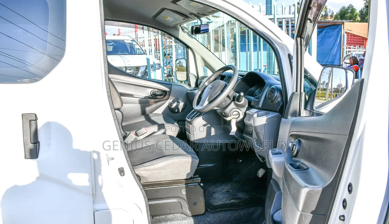 Nissan NV200 2017 White