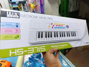Electronic Keyboard With Charging Cable and Microphone