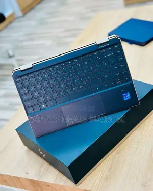 Laptop HP Spectra 13 16GB Intel Core I7 SSD 1T