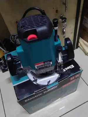 Wood Router/Makita Wood Router
