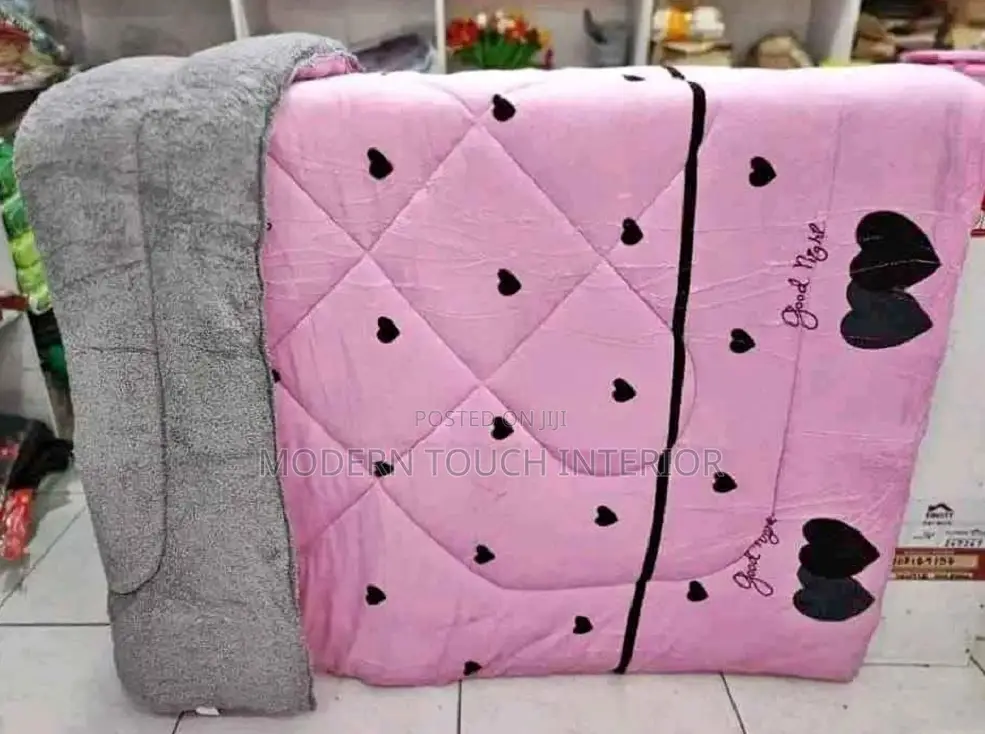 Pink Woolen Single Duvet