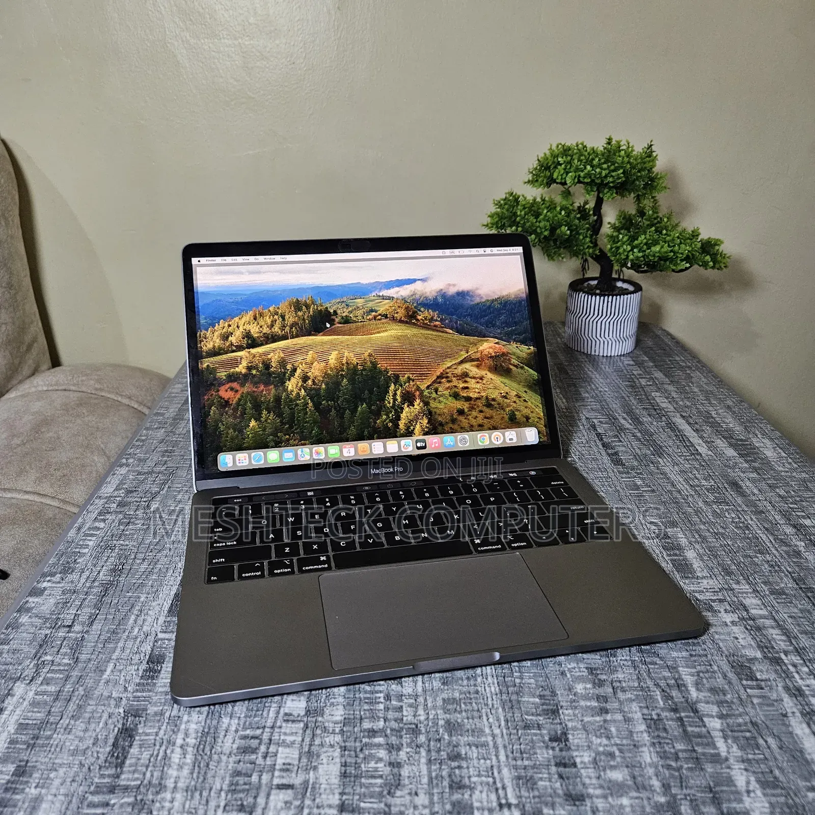Laptop Apple MacBook Pro 2019 8GB Intel Core I5 SSD 128GB
