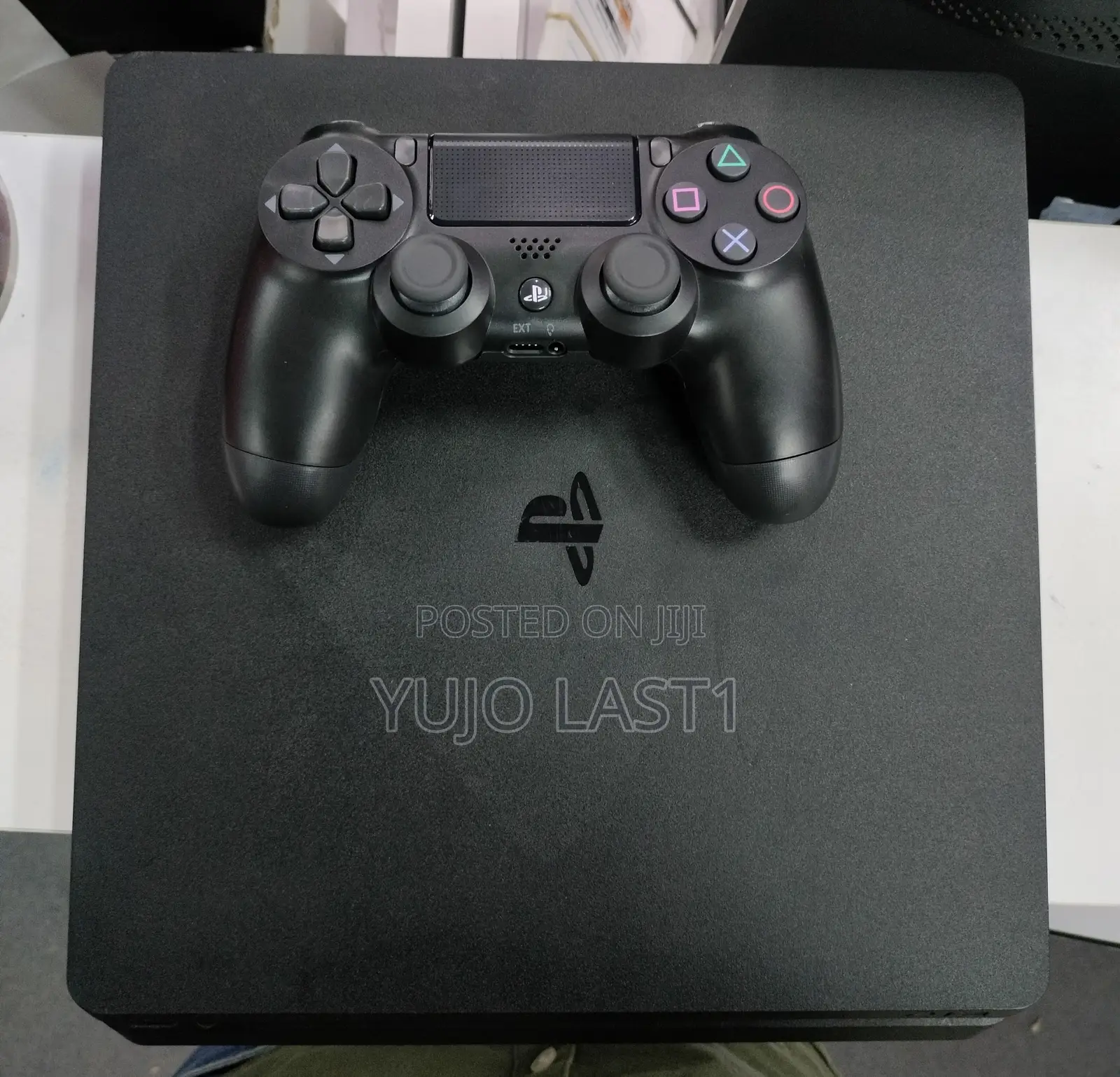Sony Playstation 4