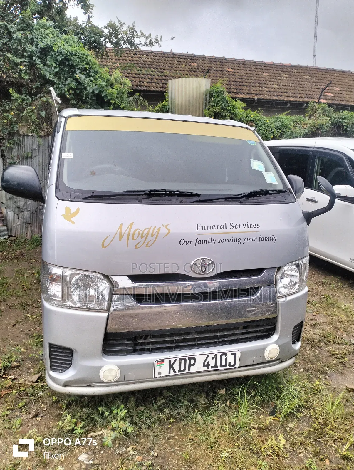 Toyota HiAce 2016 Silver