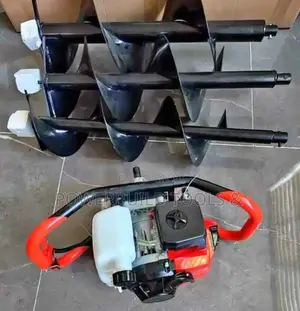Premier 4 Stroke Earth Auger With Bits