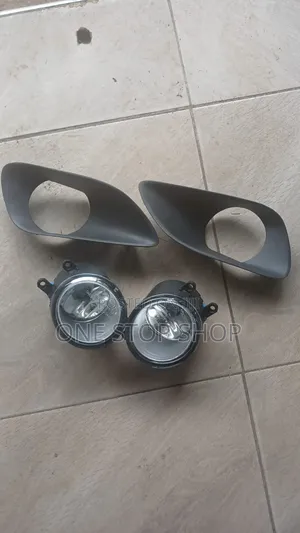 Toyota Belta Fog Lights With Covers