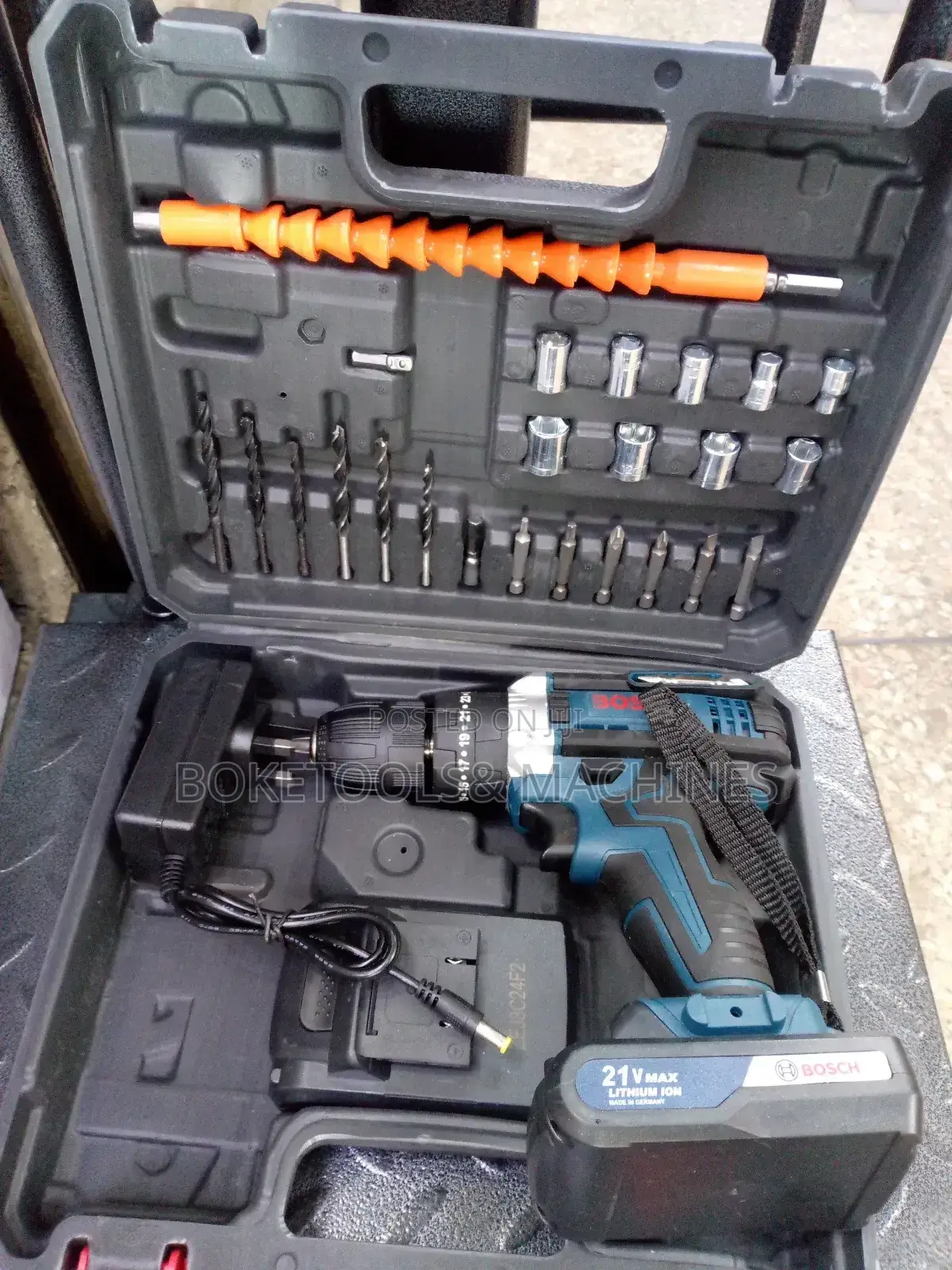 Bosch Cordless 26v Drillset