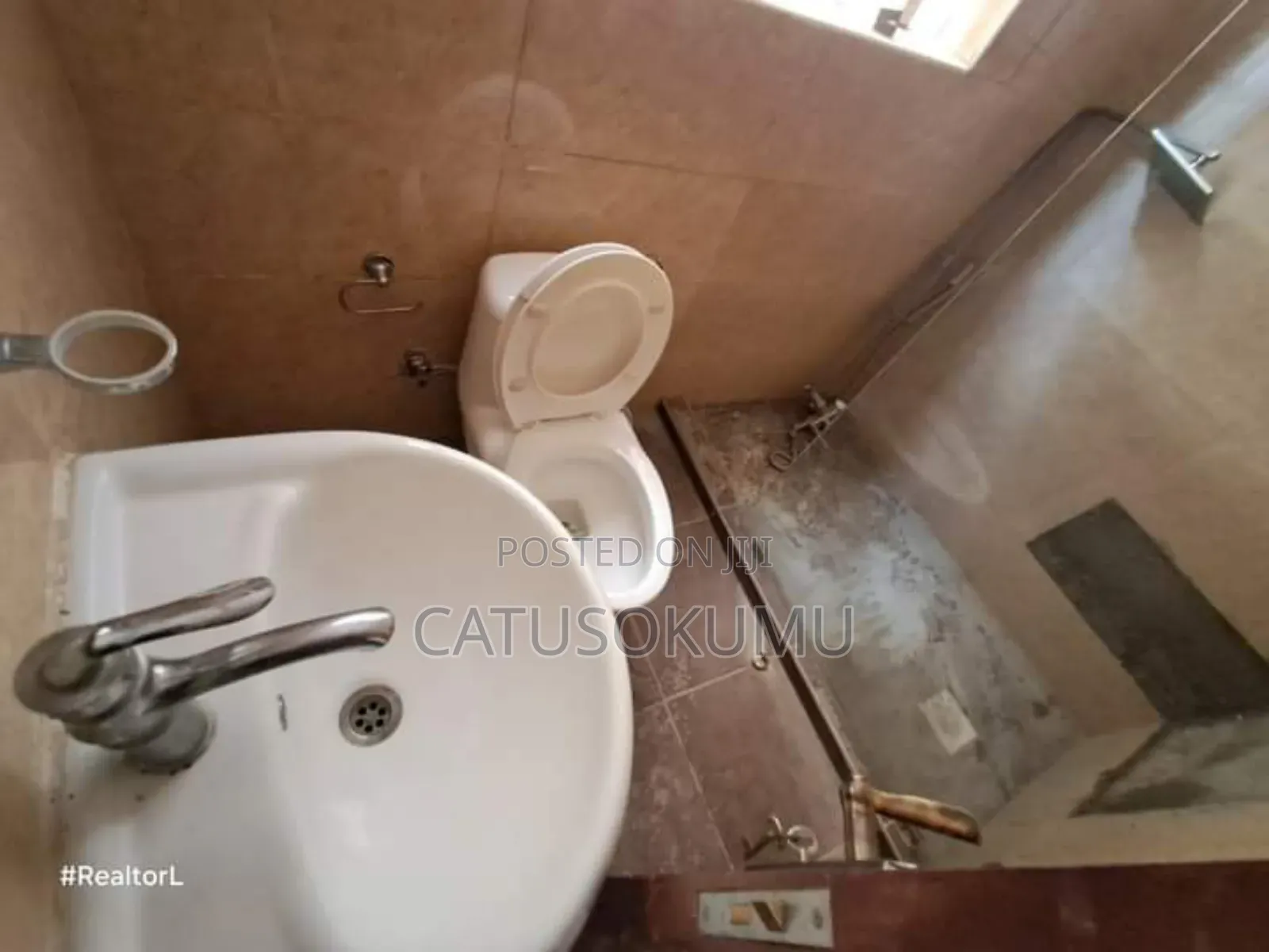 3bdrm Duplex in Viraj Area for rent