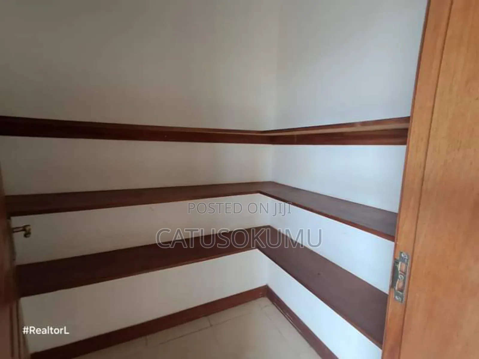 3bdrm Duplex in Viraj Area for rent