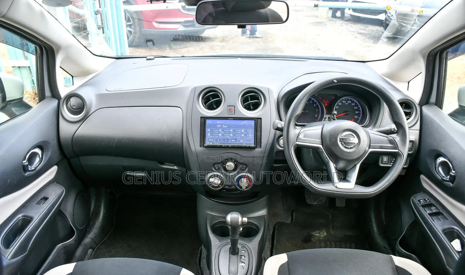 Nissan Note 2017 Silver