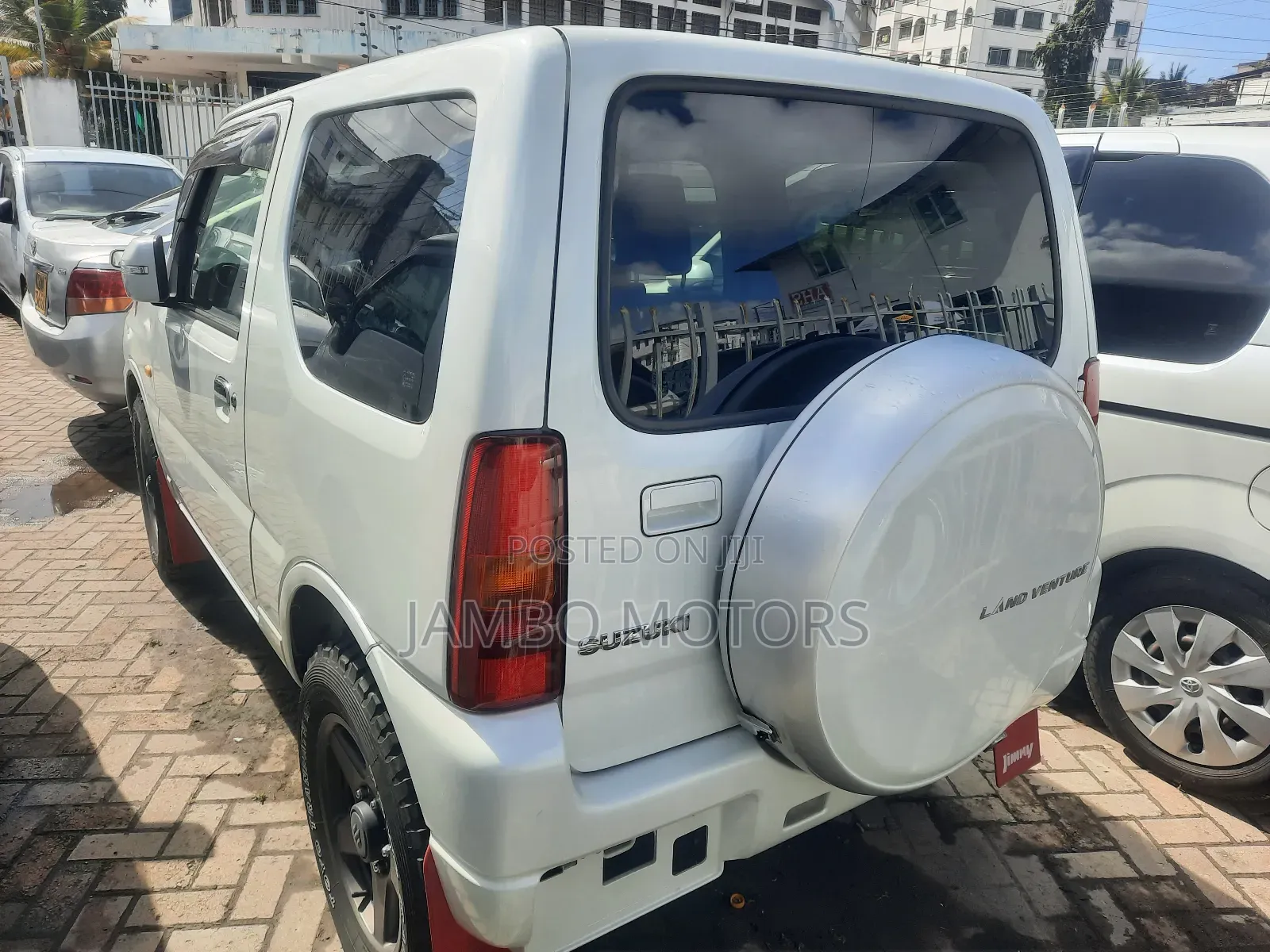 Suzuki Jimny 2017 White