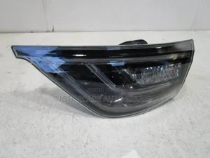 Toyota Harrier 2014/2012016 Taillight (Boot)