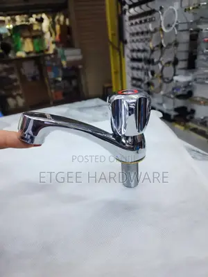 Classy Basin Knob Pillar Tap