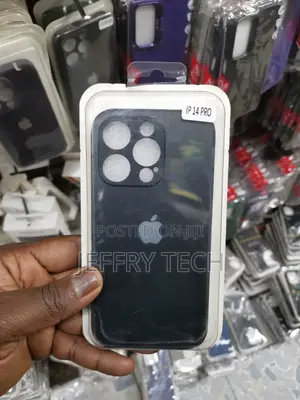 Black Camera Safe Mirror Case for Apple iPhone 14 Pro