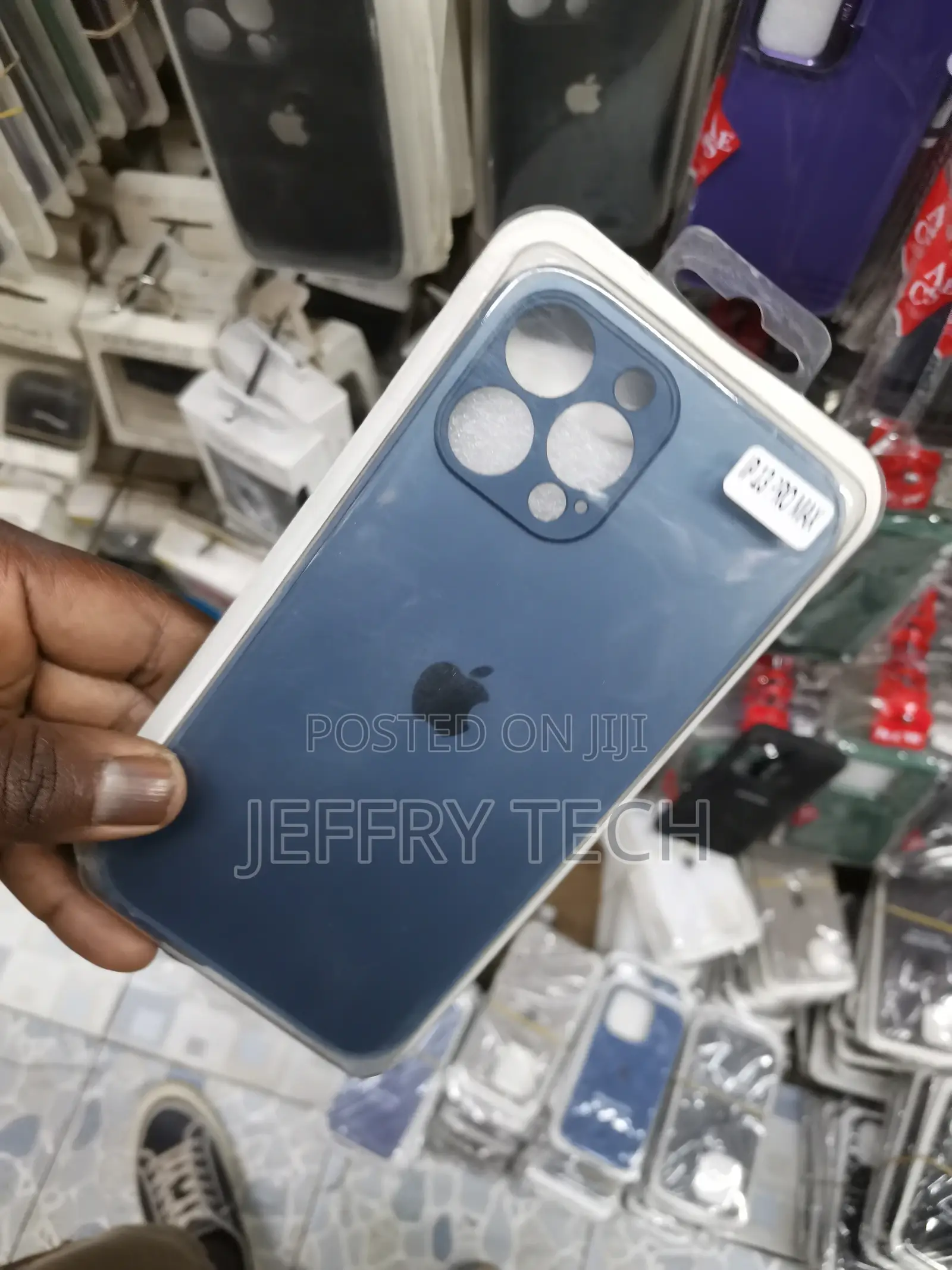 iPhone "13 Pro Max" AG Premium Glass Case