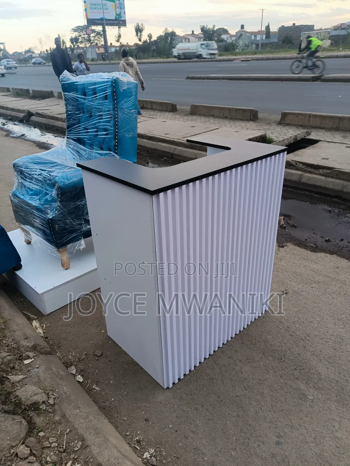 Reception Desk, White and Grey 