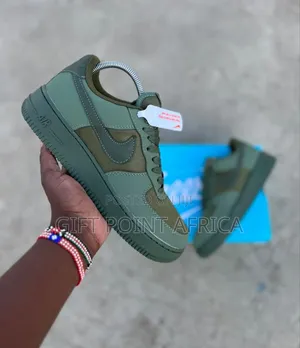 Nike Air Force 1 Unisex Sneakers