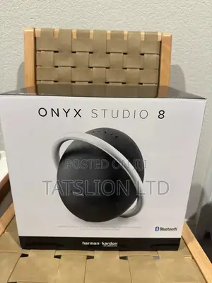 Harman Kardon Onyx Studio 8 Speaker Black