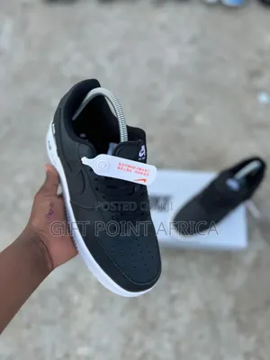*Airforce 1 Low Cut Sneakers