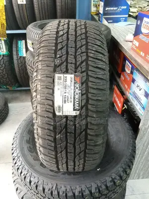 235/55r18 Yokohama All-Terrain Tire