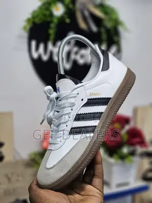 Adidas Samba Casual Sneakers >Samba Sneakers