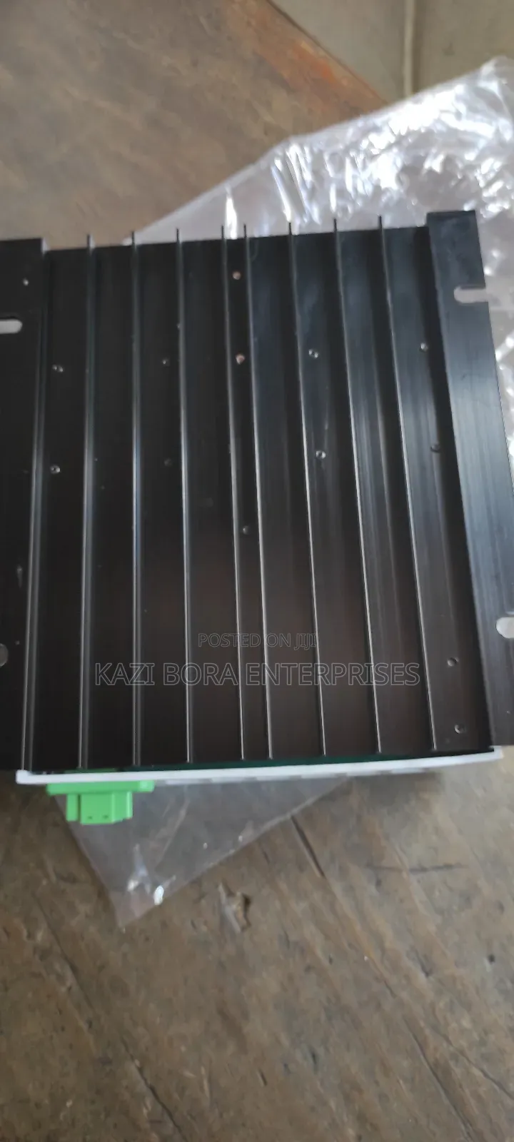 Smart Solar Automatic Change Over Switch With BMS