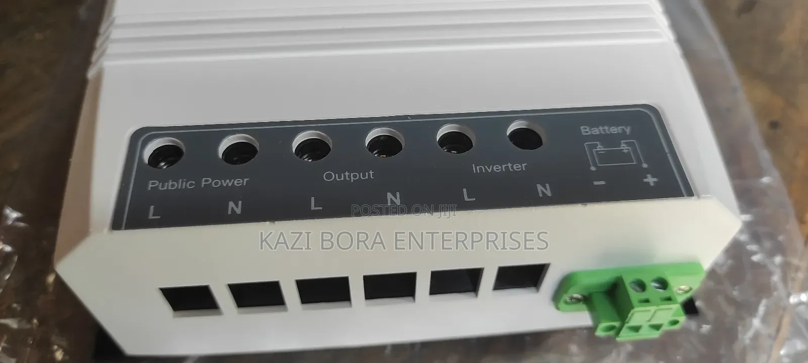 Smart Solar Automatic Change Over Switch With BMS