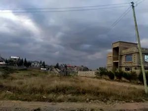 Comercial 50 By100 Machakos Juction