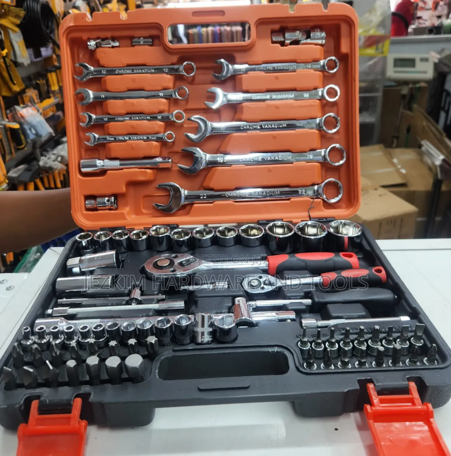 Mechanical Tool Set 82pcs