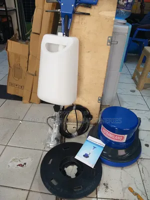 Commercial Am-005 Astramilano Floor Scrubber