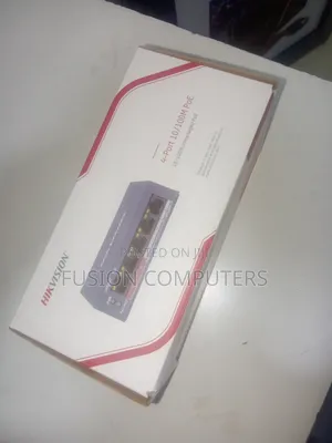 Hikvision DS-3E0105P-E 4 Port Unmanaged Poe Switch