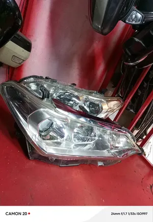Filder 165 Headlight Non Zenon Both Sides Available