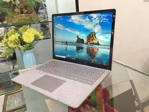 Laptop Microsoft Surface Book 2 8GB Intel Core I5 SSD 256GB